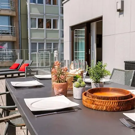 Huswell - Spacious Sunny With Huge Terrace
