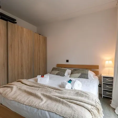 아파트 Huswell - Spacious Sunny With Huge Terrace 크노케-하이스트